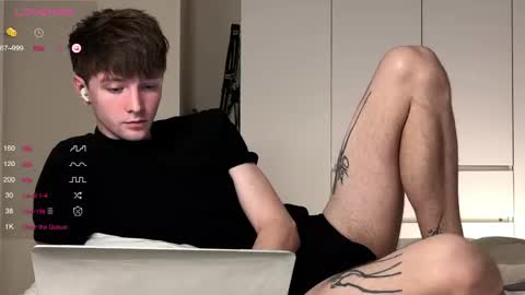 alex_schafer online show from March 20, 6:13 pm