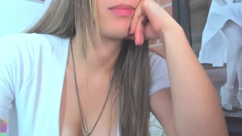 alexa latina online show from March 6, 7:32 pm