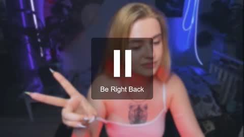Snapshot of alexa_pirs chatting on September 24, 3:19 pm alexa_pirs online show from September 24, 3:19 pm