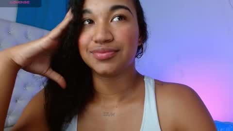   online show from November 30, 8:05 pm