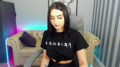 Snapshot of alexagreyyy chatting on January 27, 3:37 am alexagreyyy online show from January 27, 3:37 am
