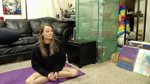 Alexa  GW online show from December 3, 4:10 am