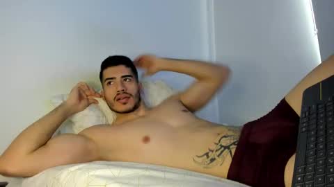 alexander__lips online show from November 18, 6:22 pm
