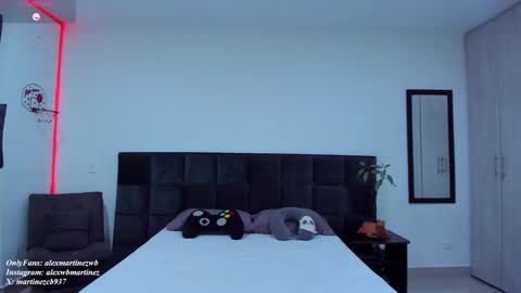 Onlyfansalexmartinezwb  Instagram alexwbmartinez  Twitter martinezcb937 online show from October 9, 1:11 am