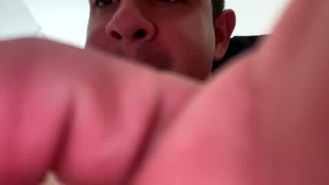 alexanderjessrivera online show from May 4, 3:24 am