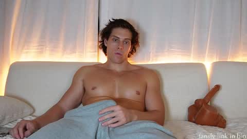 Luna  Alex online show from March 4, 4:53 am