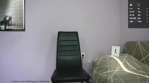 Snapshot of alexandrblatenn chatting on February 22, 7:23 am alexandrblatenn online show from February 22, 7:23 am
