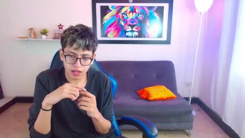 alex online show from June 5, 2:00 pm