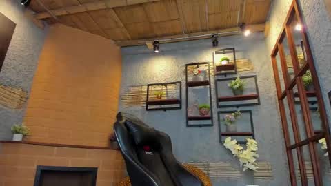 Alex online show from March 6, 2:18 pm