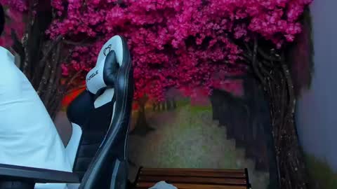 Alex online show from February 11, 6:22 pm