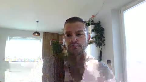 rey ale84 online show from January 12, 11:28 am