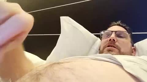 alexhardrock2026 online show from November 11, 7:32 am