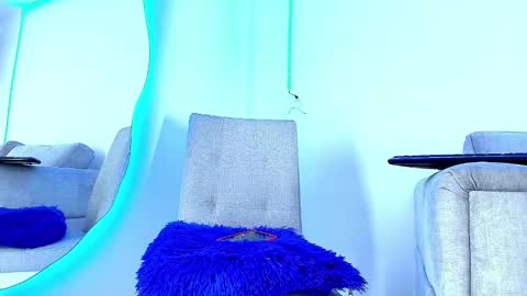 alexhotdame online show from February 5, 6:56 am