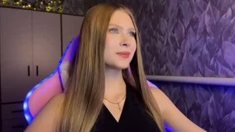 Alexia online show from July 3, 11:59 am