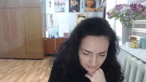 AlexisMillers online show from April 16, 7:08 am