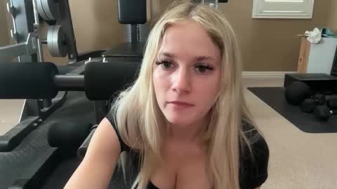 alexispaige06 online show from May 30, 5:55 pm