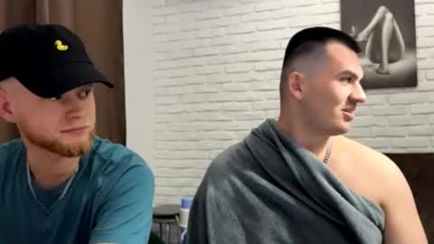 Alex online show from April 17, 9:50 pm