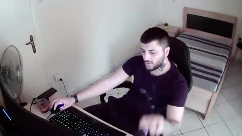alexthepro00 online show from June 24, 5:20 pm
