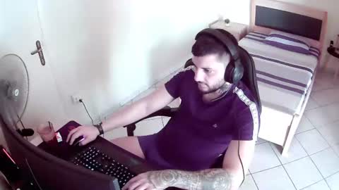 alexthepro00 online show from June 22, 11:50 am