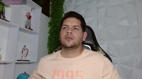 alex online show from December 13, 3:16 am