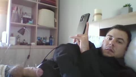 alexxro20 online show from April 16, 12:16 pm