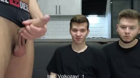 AlexDimaIgor online show from November 14, 8:22 pm