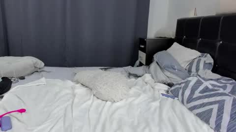 Alexis online show from October 29, 9:59 pm