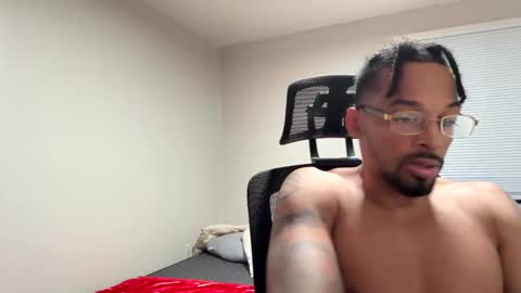 Snapshot of alfapipe23 chatting on October 20, 6:51 am alfapipe23 online show from October 20, 6:51 am