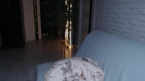 Alfie online show from November 21, 6:44 am