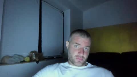 alfiesolomons87 online show from April 27, 7:22 pm