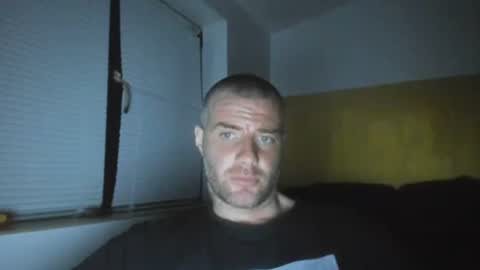 alfiesolomons87 online show from March 16, 7:51 pm