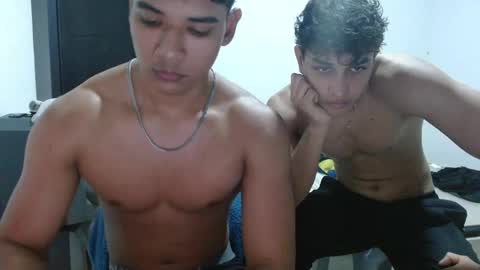 alfred_cantillo online show from November 14, 6:04 am