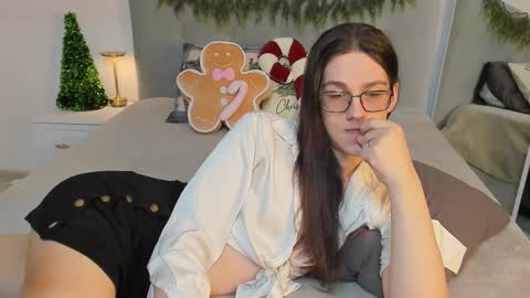 Alfreda online show from December 20, 11:28 am