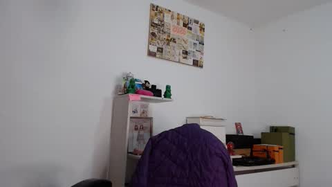 Alia  online show from April 8, 1:03 pm