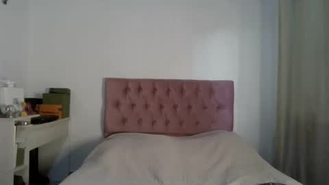Snapshot of alia_lombardi chatting on February 13, 5:11 pm Alia      Anjali  online show from February 13, 5:11 pm