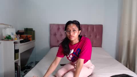 Snapshot of alia_lombardi chatting on October 10, 1:28 pm Alia      Anjali  online show from October 10, 1:28 pm