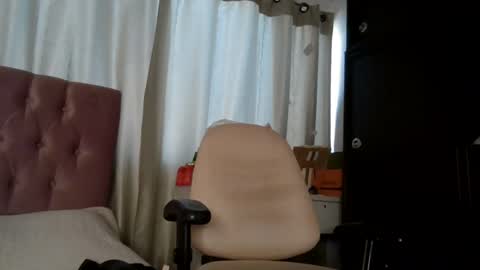 Snapshot of alia_lombardi chatting on December 11, 3:37 pm Alia      Anjali  online show from December 11, 3:37 pm