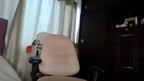 Snapshot of alia_lombardi chatting on December 9, 4:05 pm Alia      Anjali  online show from December 9, 4:05 pm