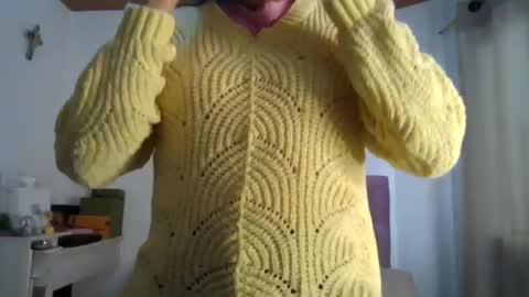Snapshot of alia_lombardi chatting on January 25, 4:03 pm Alia      Anjali  online show from January 25, 4:03 pm