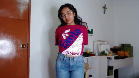 Snapshot of alia_lombardi chatting on September 12, 4:20 pm Alia      Anjali  online show from September 12, 4:20 pm