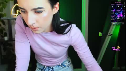 alia skay online show from April 20, 7:06 pm