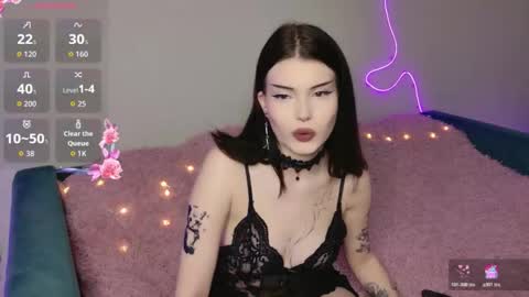 alice and james online show from December 17, 4:14 pm