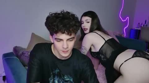 alice and james online show from October 10, 5:30 pm