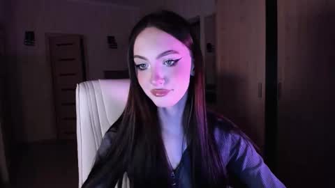 Snapshot of alice__aris chatting on September 22, 5:17 pm Alice Aris online show from September 22, 5:17 pm