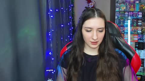 Alice online show from December 13, 7:32 pm