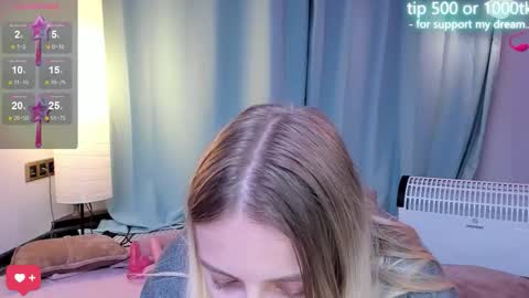 alice_halle online show from September 24, 3:46 am