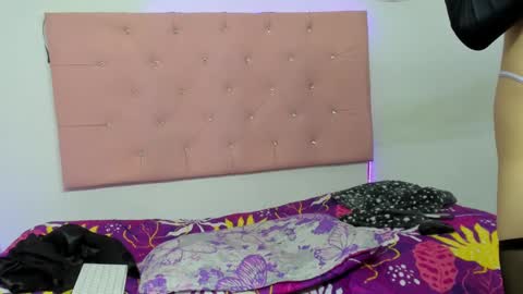 Alice Oceans.  online show from December 5, 7:32 am