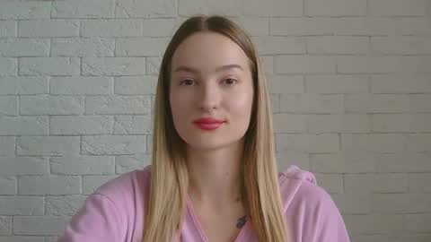 Snapshot of alice_sweet_01 chatting on October 30, 11:55 am Alice online show from October 30, 11:55 am