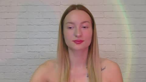 Alice online show from November 12, 5:59 pm