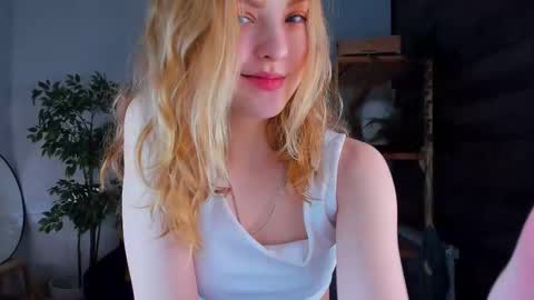 Alice  online show from February 20, 1:40 pm